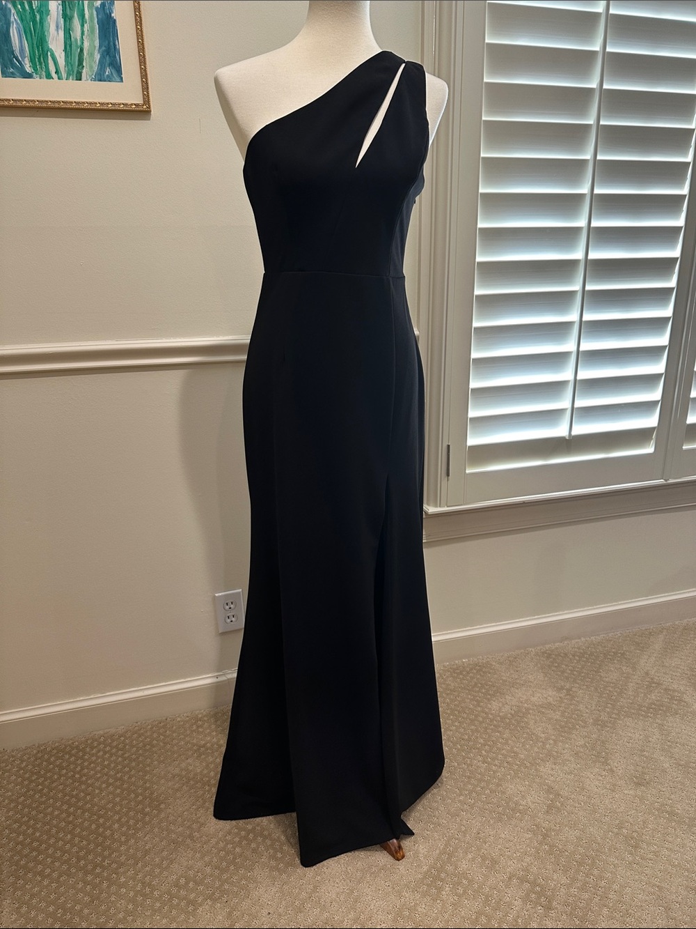 Elegant One-Shoulder Black Evening Gown